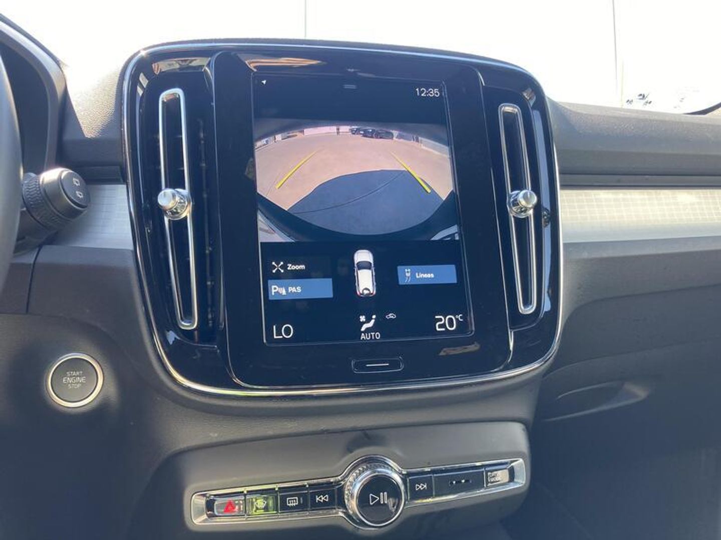 Volvo XC40 T4 Recharge PHEV Core Auto 155 kW (211 CV) Blanco SUV