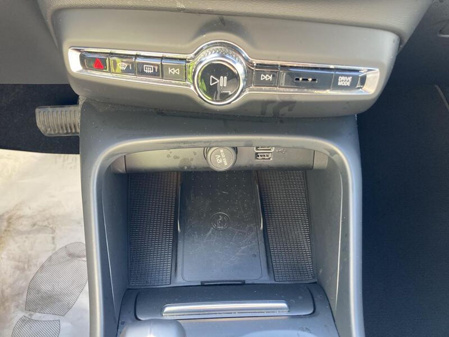 Volvo XC40 T4 Recharge PHEV Core Auto 155 kW (211 CV) Blanco SUV