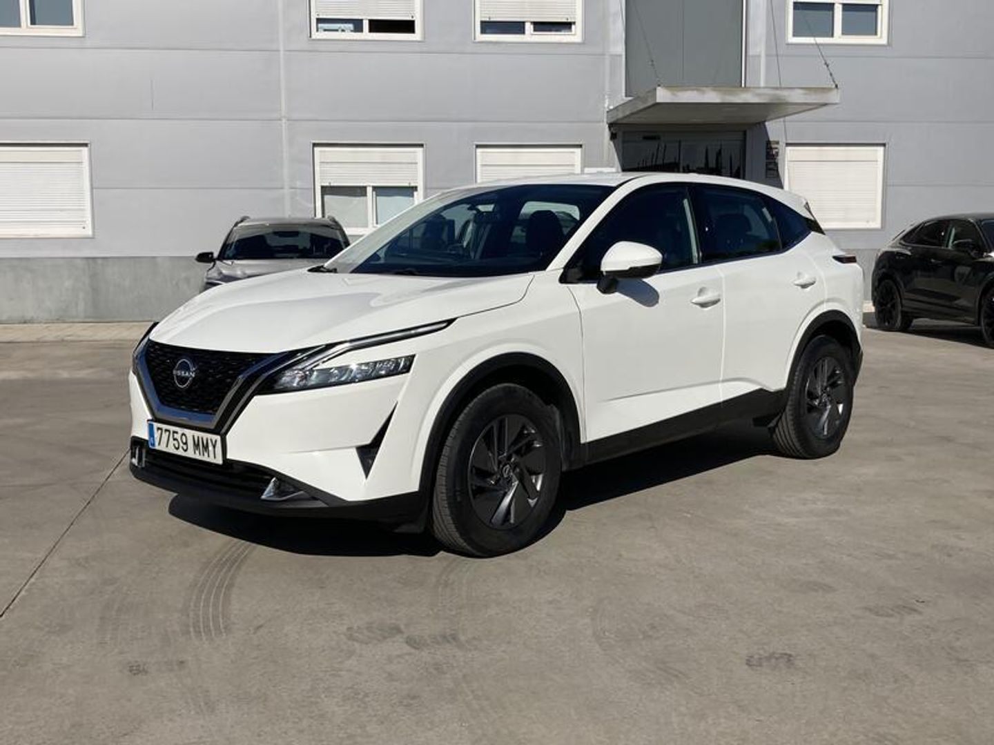 Nissan Qashqai DIG-T 140 mHEV Acenta 4x2 103 kW (140 CV) Blanco SUV