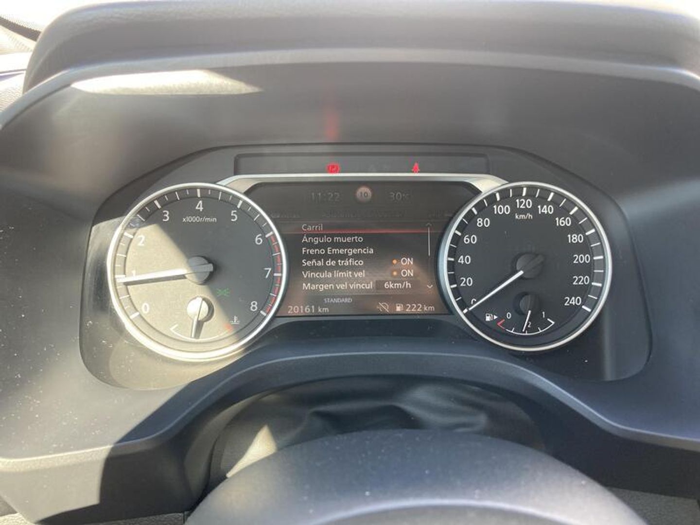 Nissan Qashqai DIG-T 140 mHEV Acenta 4x2 103 kW (140 CV) Blanco SUV