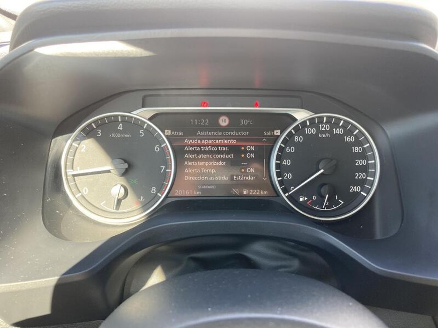 Nissan Qashqai DIG-T 140 mHEV Acenta 4x2 103 kW (140 CV) Blanco SUV