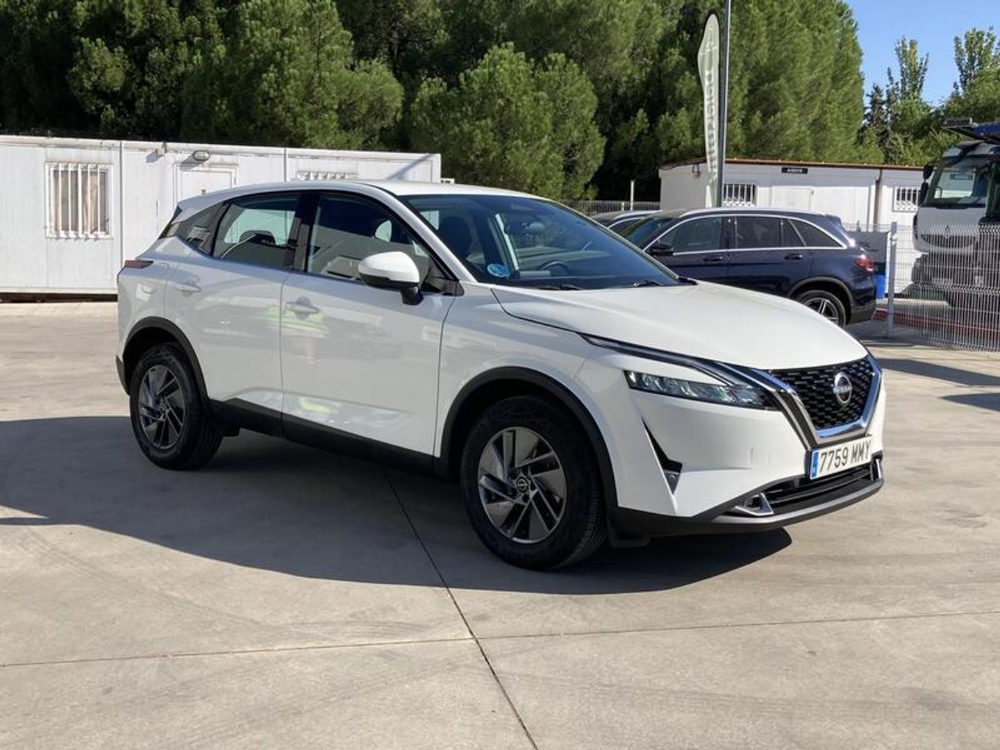 Nissan Qashqai DIG-T 140 mHEV Acenta 4x2 103 kW (140 CV) Blanco SUV