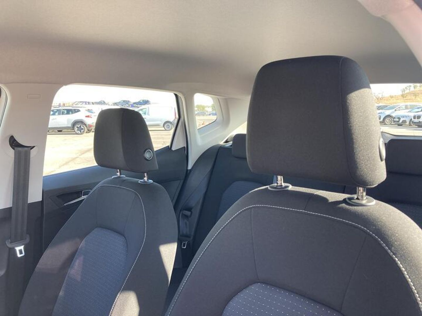 SEAT Arona 1.0 TSI Style XL 81 kW (110 CV) Blanco SUV