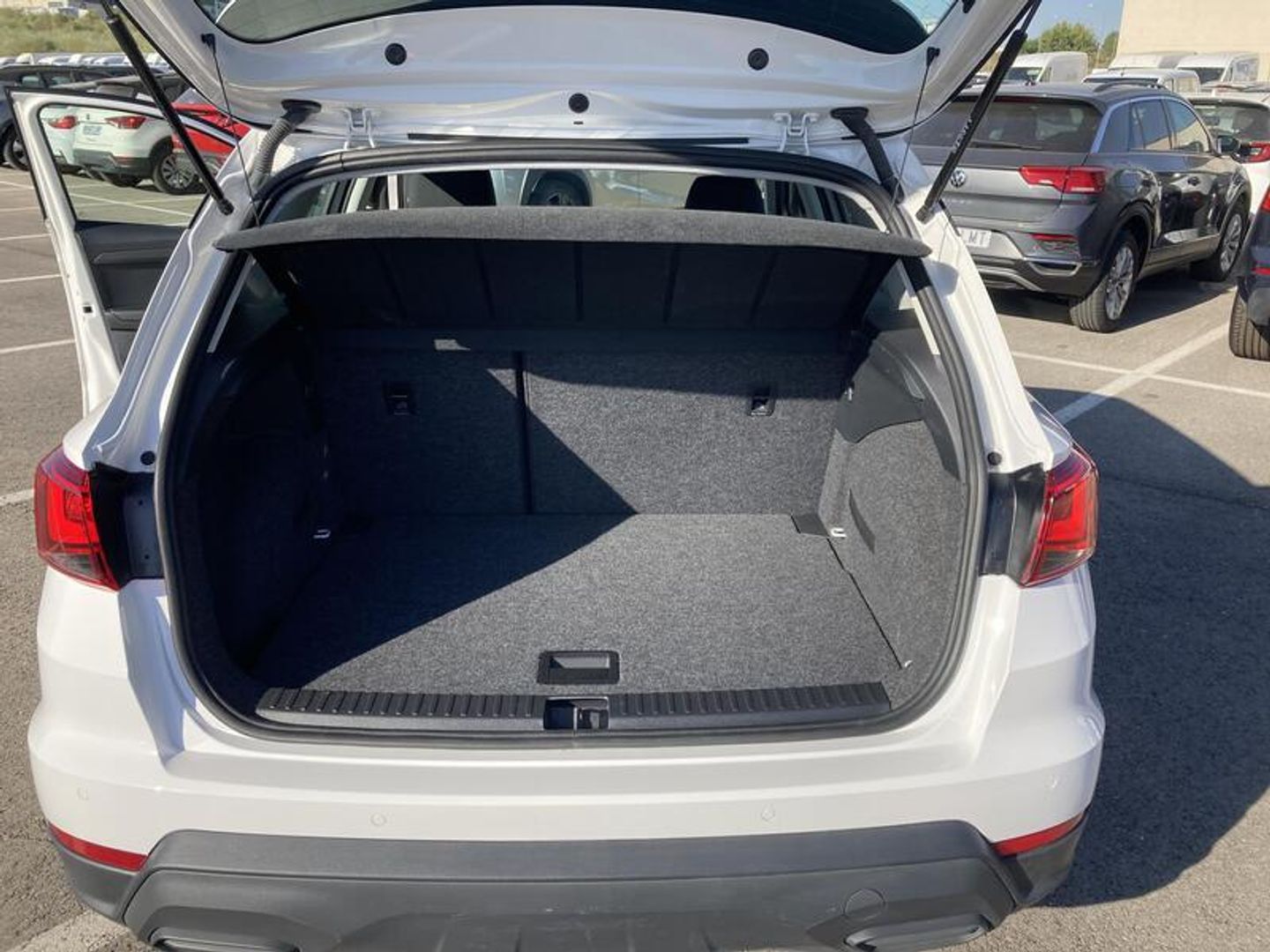 SEAT Arona 1.0 TSI Style XL 81 kW (110 CV) Blanco SUV