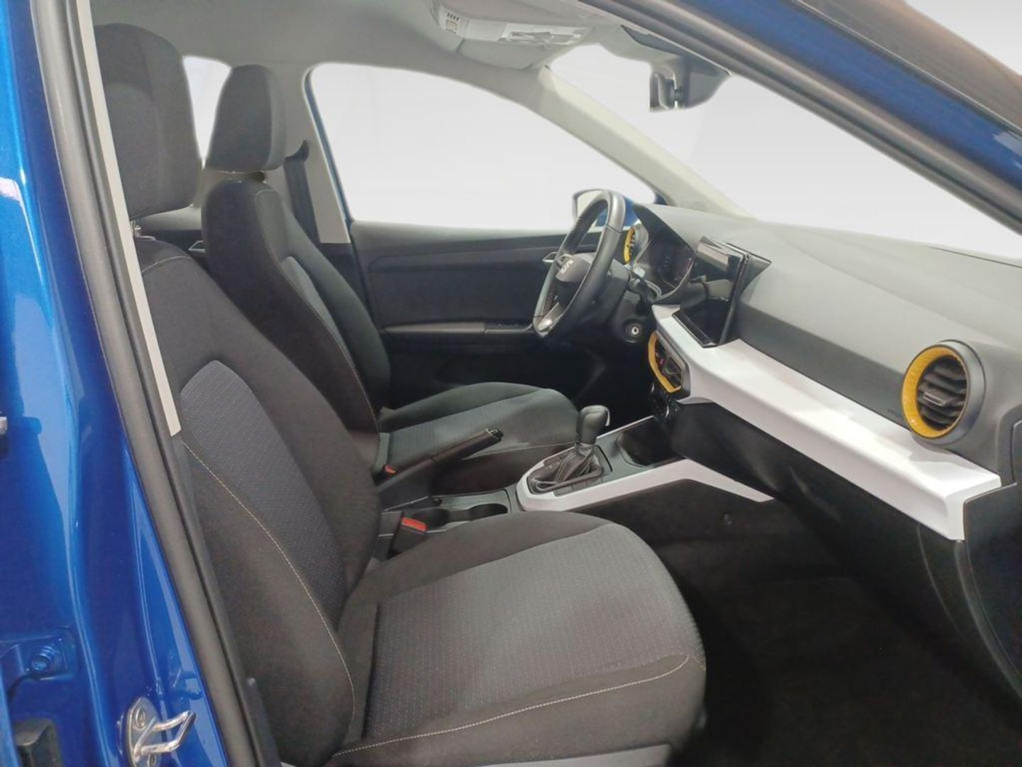 SEAT Arona 1.0 TSI Style XM DSG 81 kW (110 CV) Azul All Terrain / Pick-up