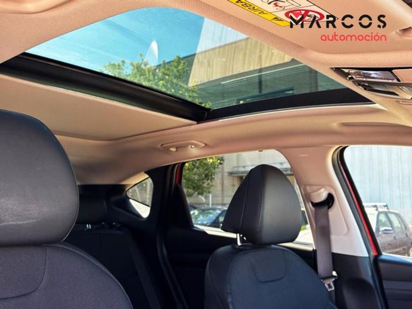 Hyundai Tucson 1.6 TGDI HEV Tecno Sky Auto 158 kW (215 CV) Rojo SUV