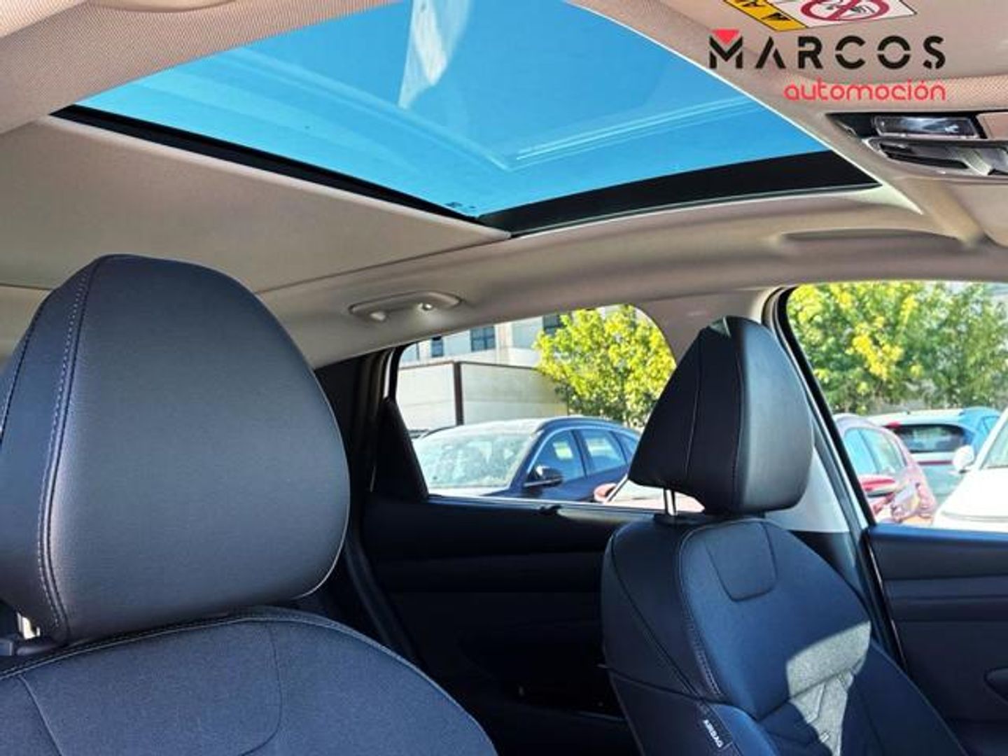 Hyundai Tucson 1.6 TGDI HEV Tecno Sky Auto 158 kW (215 CV) Blanco SUV