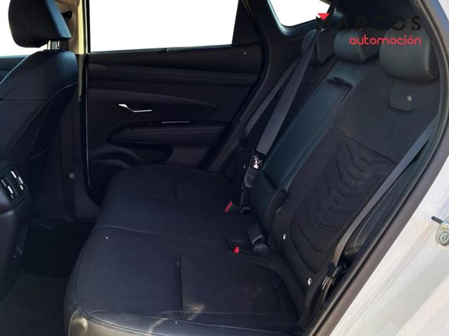 Hyundai Tucson 1.6 TGDI HEV Tecno Sky Auto 158 kW (215 CV) Blanco SUV