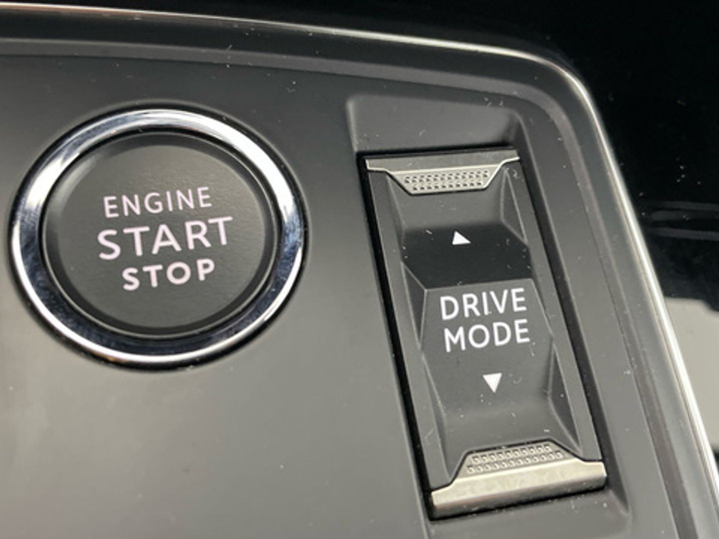 Peugeot 508 BlueHDi 130 S&S Active Pack EAT8 96 kW (130 CV) Gris Sedan