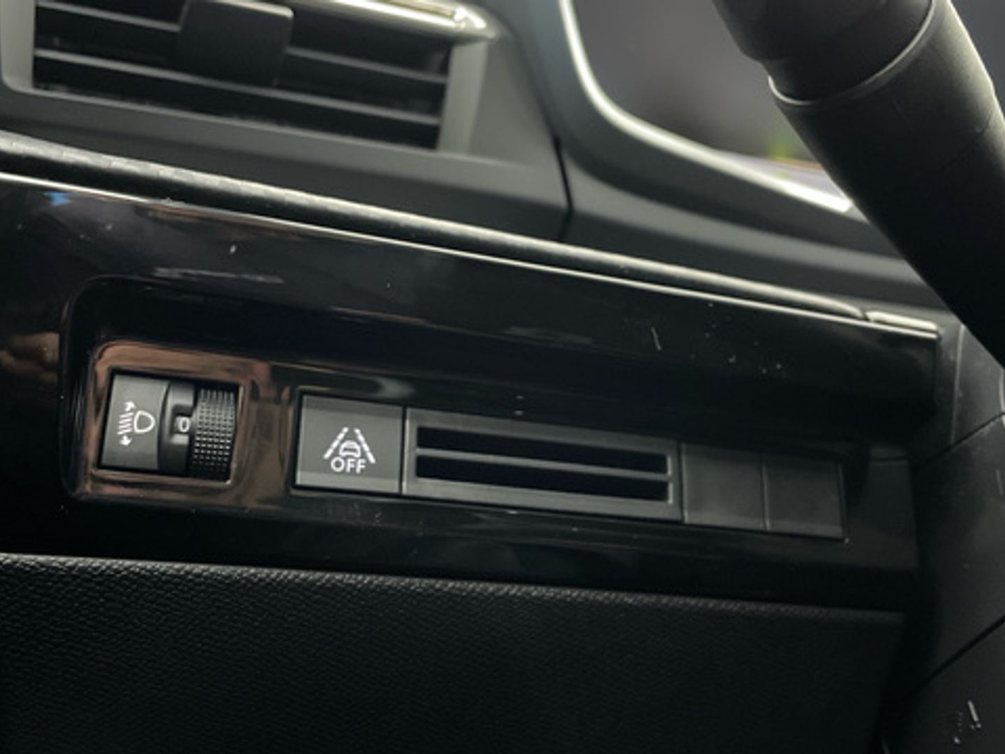 Peugeot 508 BlueHDi 130 S&S Active Pack EAT8 96 kW (130 CV) Gris Sedan