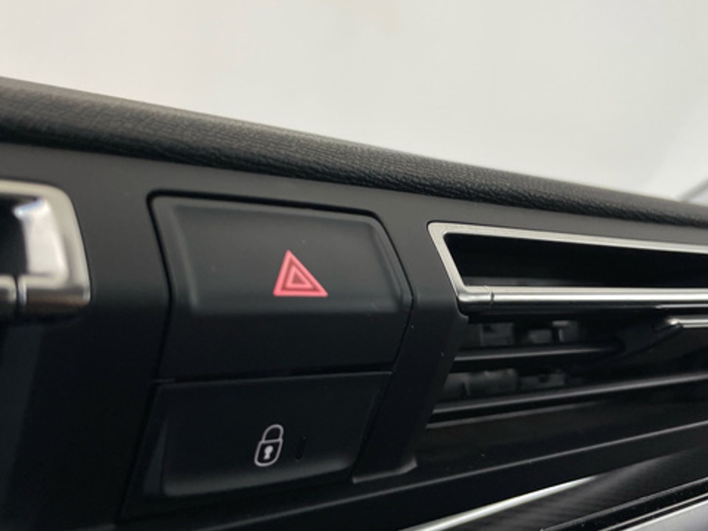 Peugeot 508 BlueHDi 130 S&S Active Pack EAT8 96 kW (130 CV) Gris Sedan