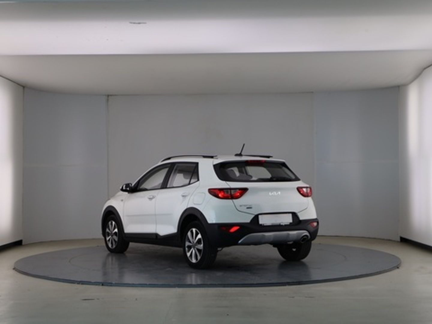 Kia Stonic 1.0 T-GDi MHEV MT Concept 74 kW (100 CV) Blanco SUV