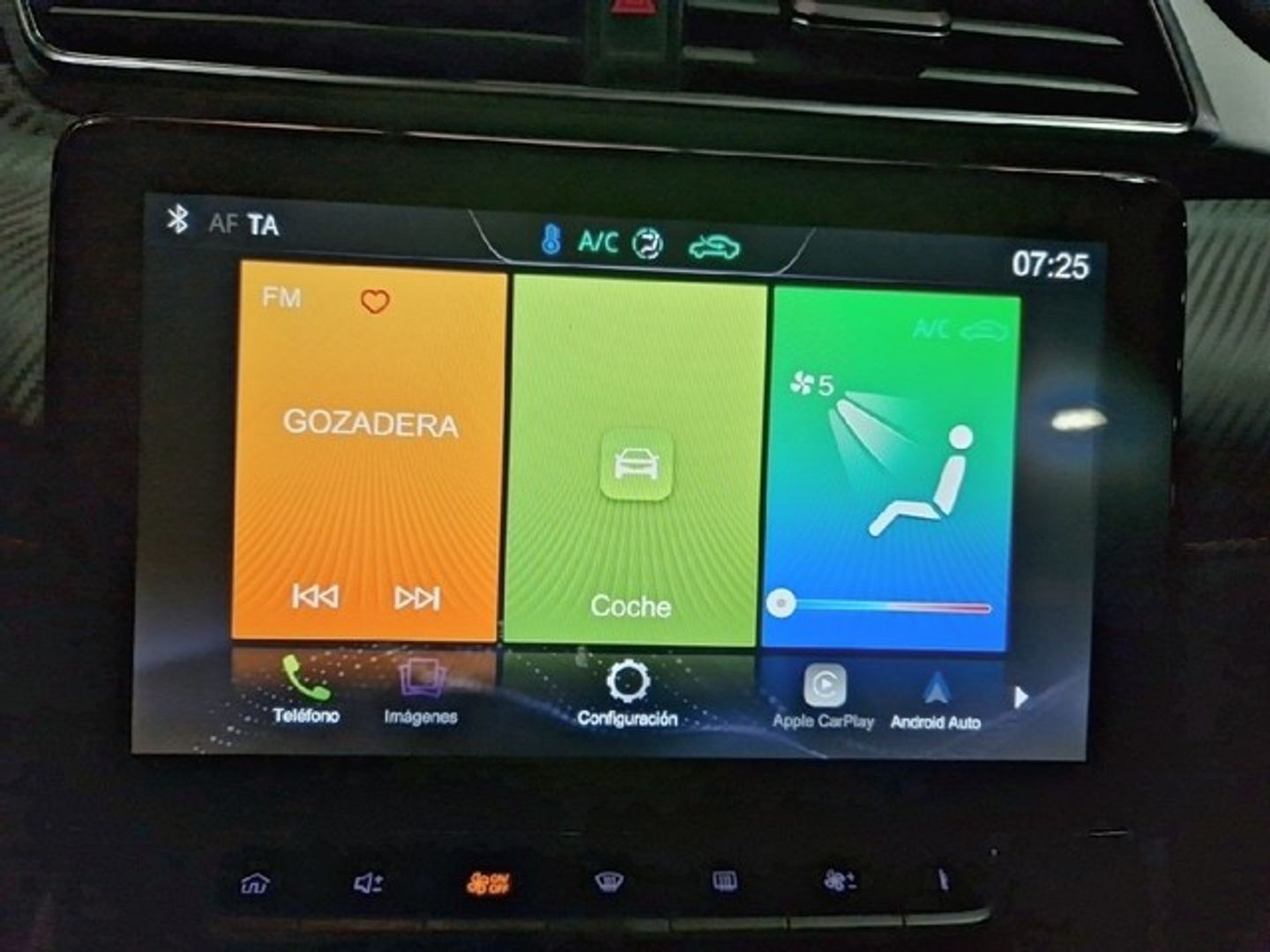 MG ZS 1.5 Comfort 78 kW (106 CV) Negro All Terrain / Pick-up