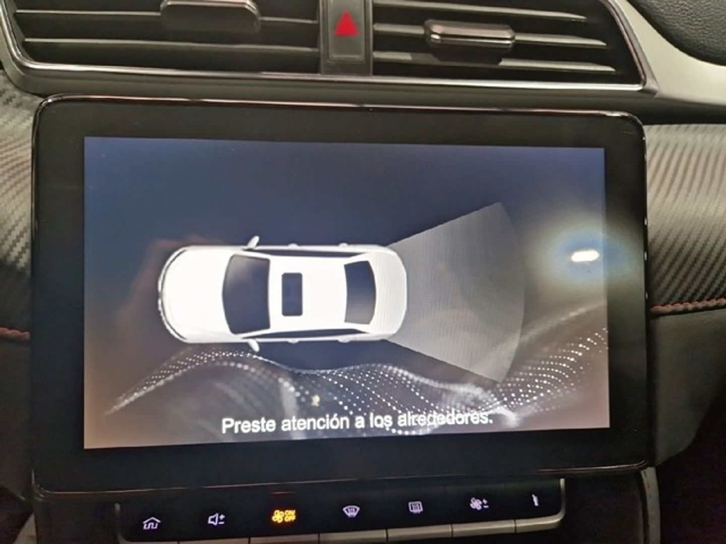 MG ZS 1.5 Comfort 78 kW (106 CV) Negro All Terrain / Pick-up