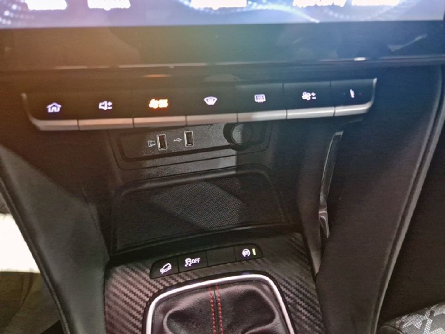 MG ZS 1.5 Comfort 78 kW (106 CV) Negro All Terrain / Pick-up