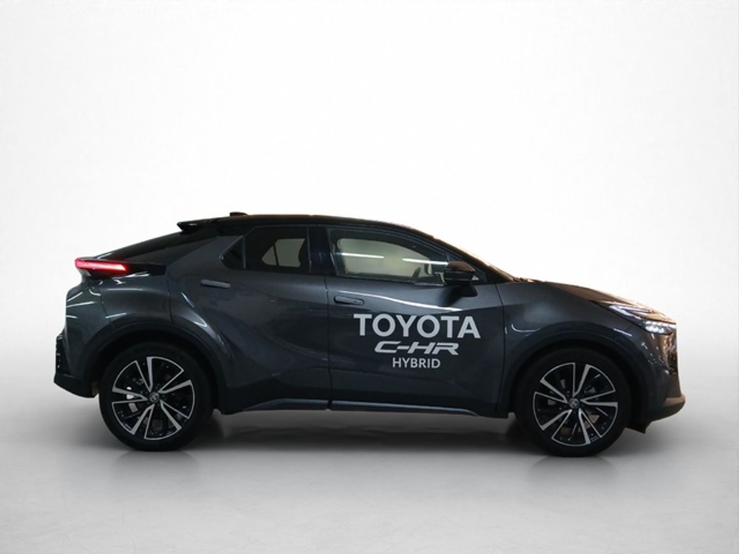 Toyota C-HR 1.8 140H Spirit 103 kW (140 CV) Gris All Terrain / Pick-up