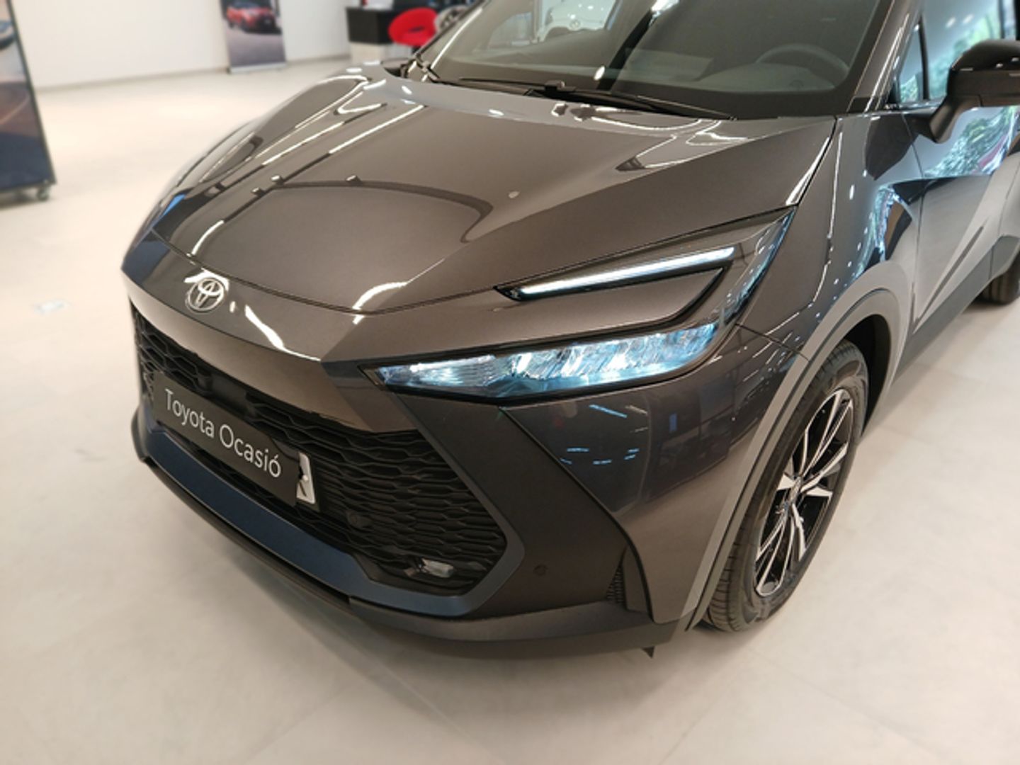 Toyota C-HR 220PH Advance 164 kW (223 CV) Gris SUV