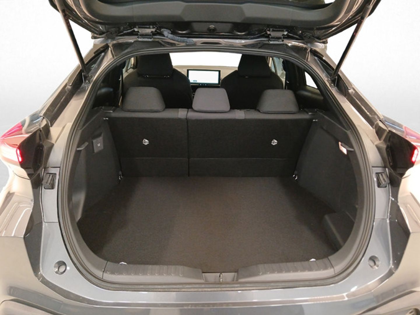 Toyota C-HR 220PH Advance 164 kW (223 CV) Gris SUV