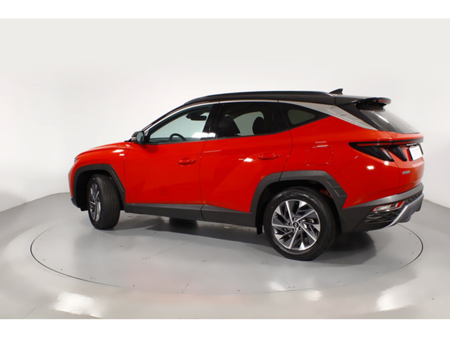 Hyundai Tucson 1.6 CRDI 48V Tecno 2C 100 kW (136 CV) Rojo SUV