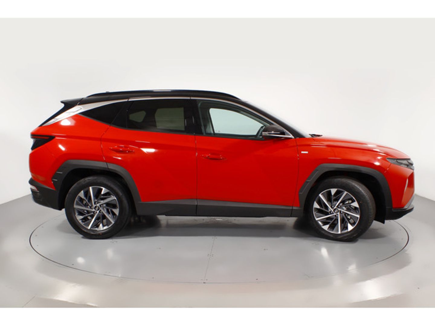 Hyundai Tucson 1.6 CRDI 48V Tecno 2C 100 kW (136 CV) Rojo SUV