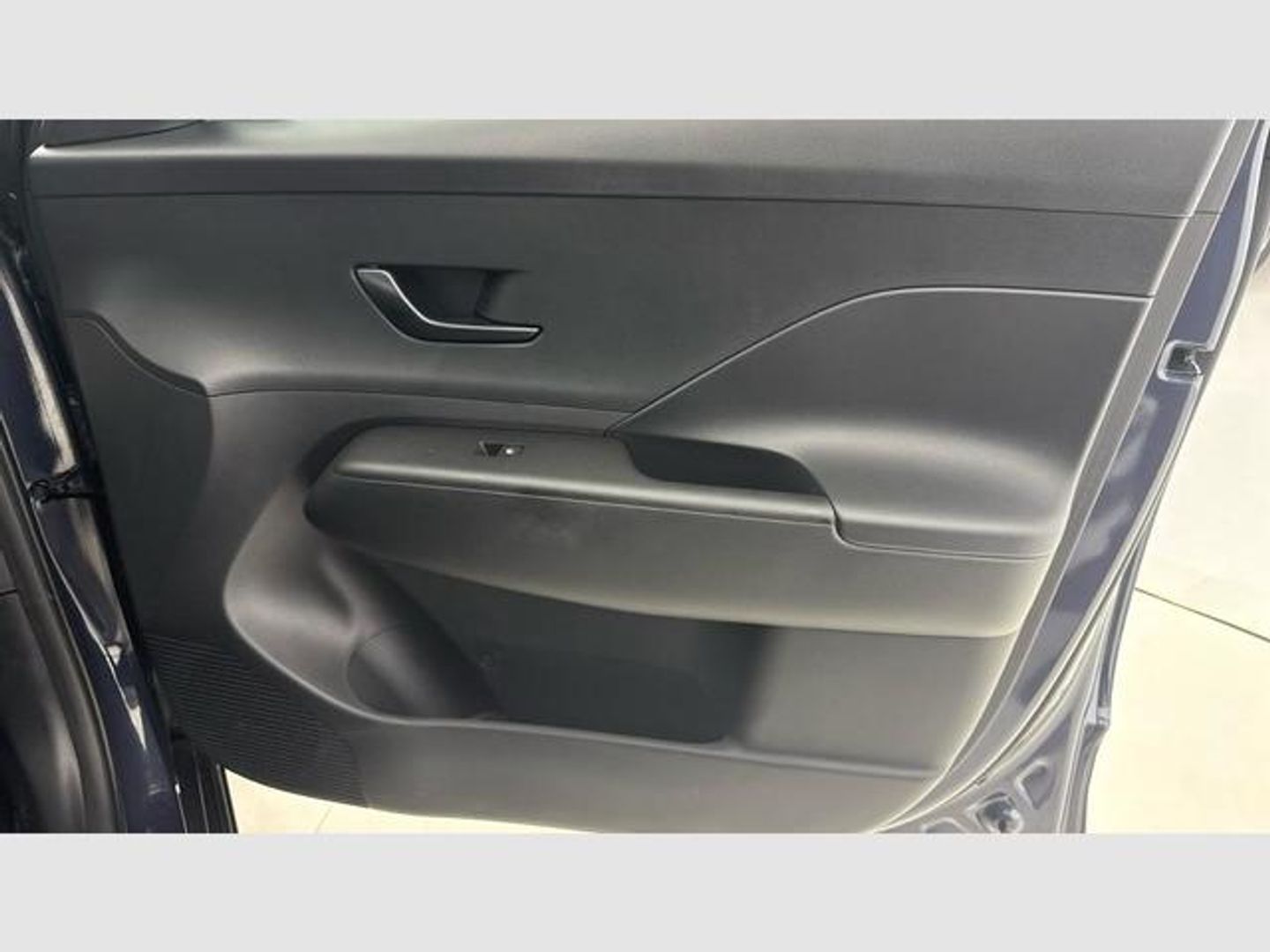 Hyundai Kona 1.6 GDI HEV Maxx DT 95 kW (129 CV) Azul SUV