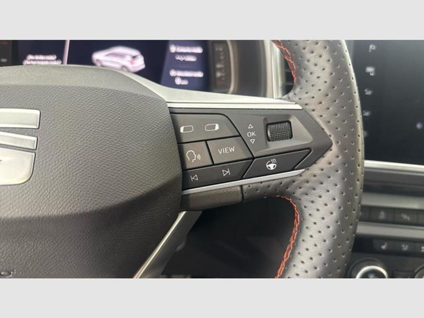SEAT Ateca 1.5 TSI S&S FR Special Edition DSG 110 kW (150 CV) Negro All Terrain / Pick-up
