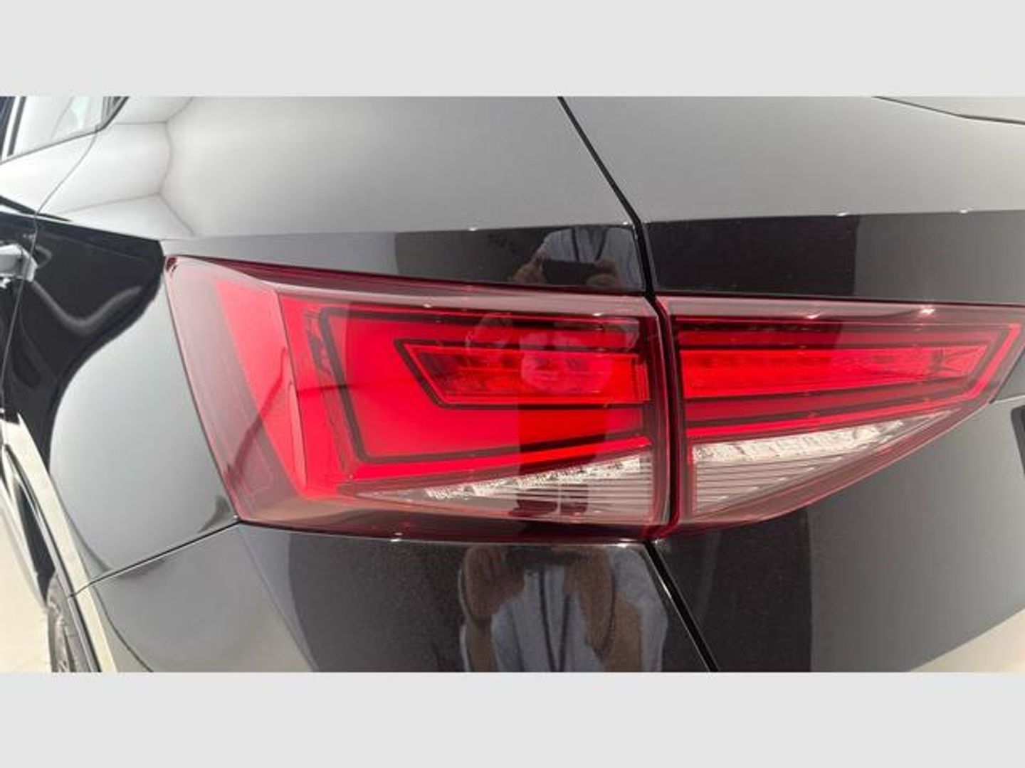 SEAT Ateca 1.5 TSI S&S FR Special Edition DSG 110 kW (150 CV) Negro All Terrain / Pick-up