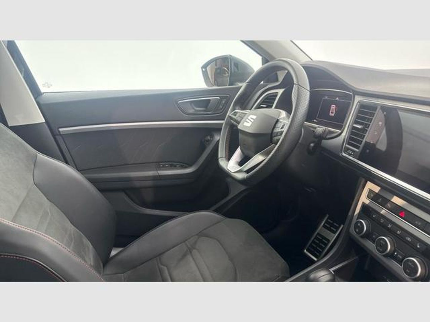 SEAT Ateca 1.5 TSI S&S FR Special Edition DSG 110 kW (150 CV) Negro All Terrain / Pick-up