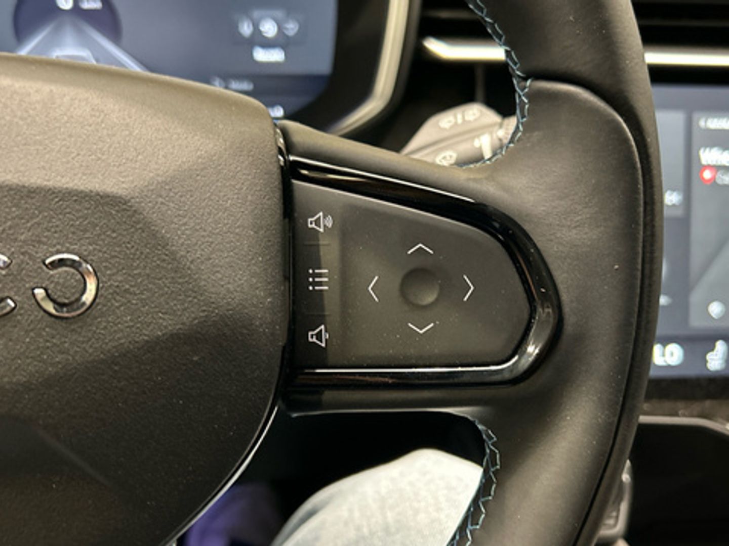 Lynk & Co 01 1.5 PHEV 6.6kW 192 kW (261 CV) Azul SUV