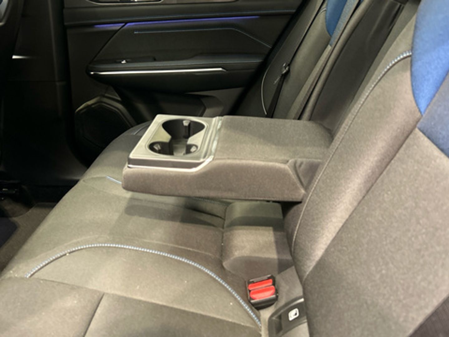 Lynk & Co 01 1.5 PHEV 6.6kW 192 kW (261 CV) Azul SUV