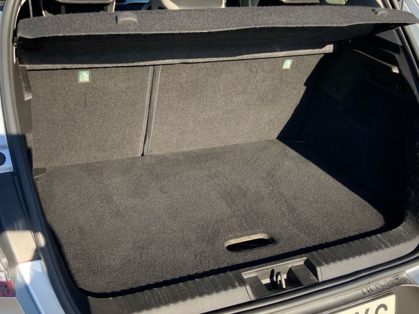 Renault Captur Zen E-TECH Híbrido 107 kW (145 CV) Gris Plata SUV