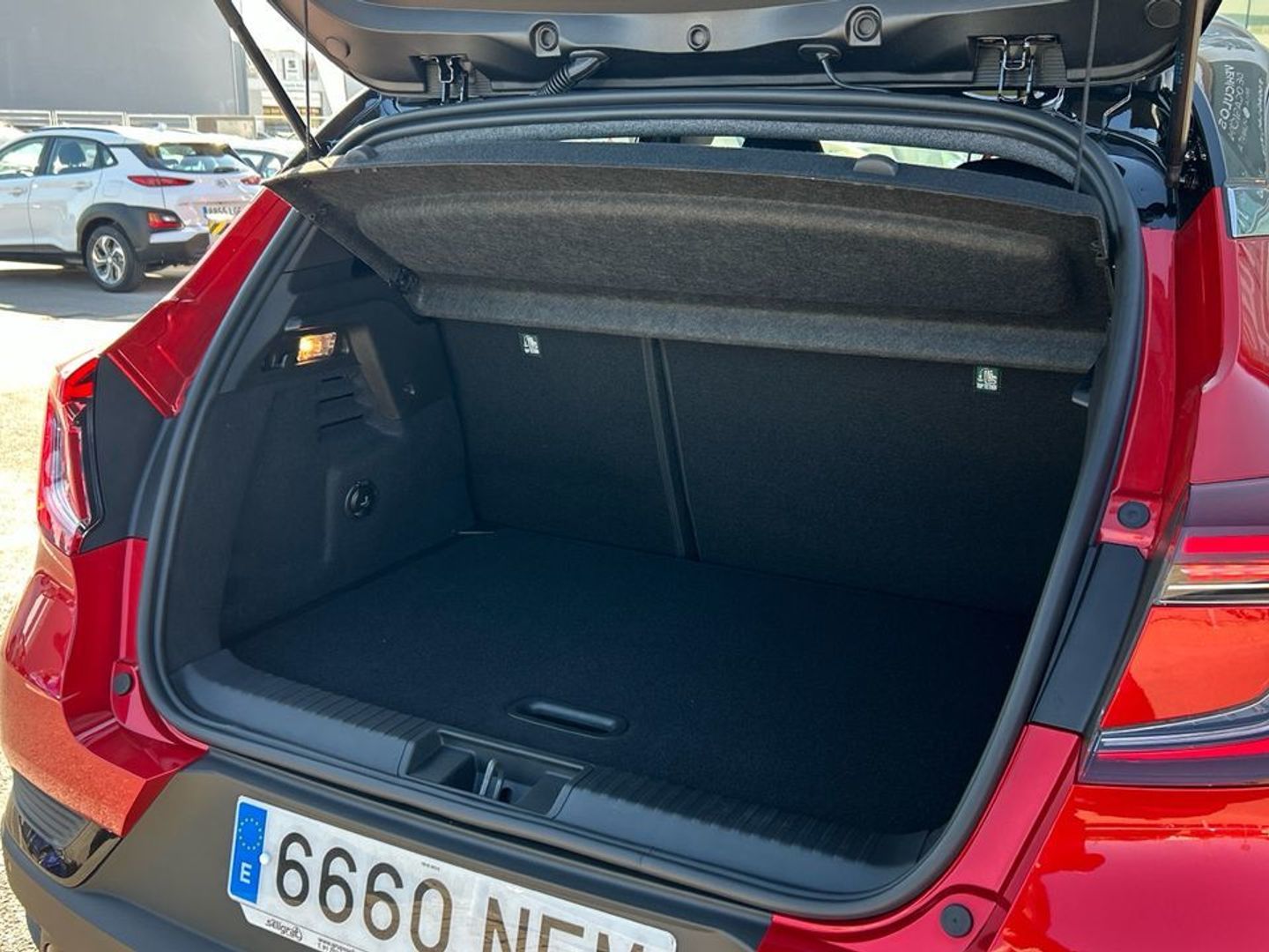 Mitsubishi ASX 160 HEV Kaiteki 105 kW (143 CV) Rojo SUV
