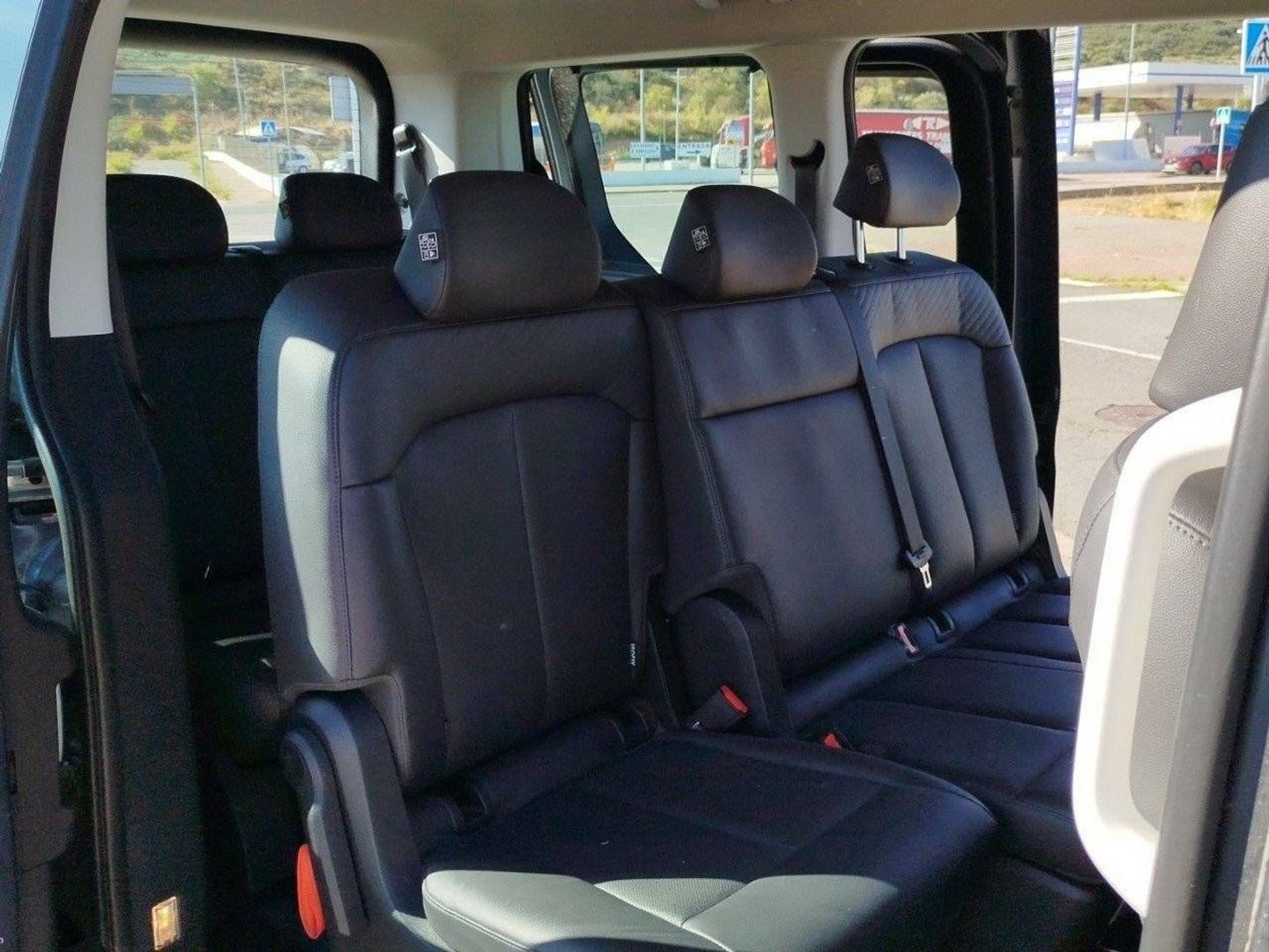 Hyundai Staria 1.6 HEV Tecno 9S 6AT 167 kW (225 CV) Gris Minivan