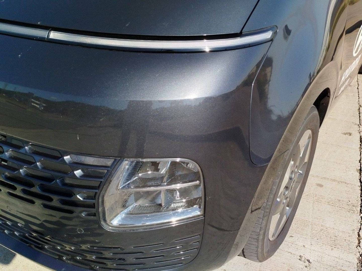 Hyundai Staria 1.6 HEV Tecno 9S 6AT 167 kW (225 CV) Gris Minivan