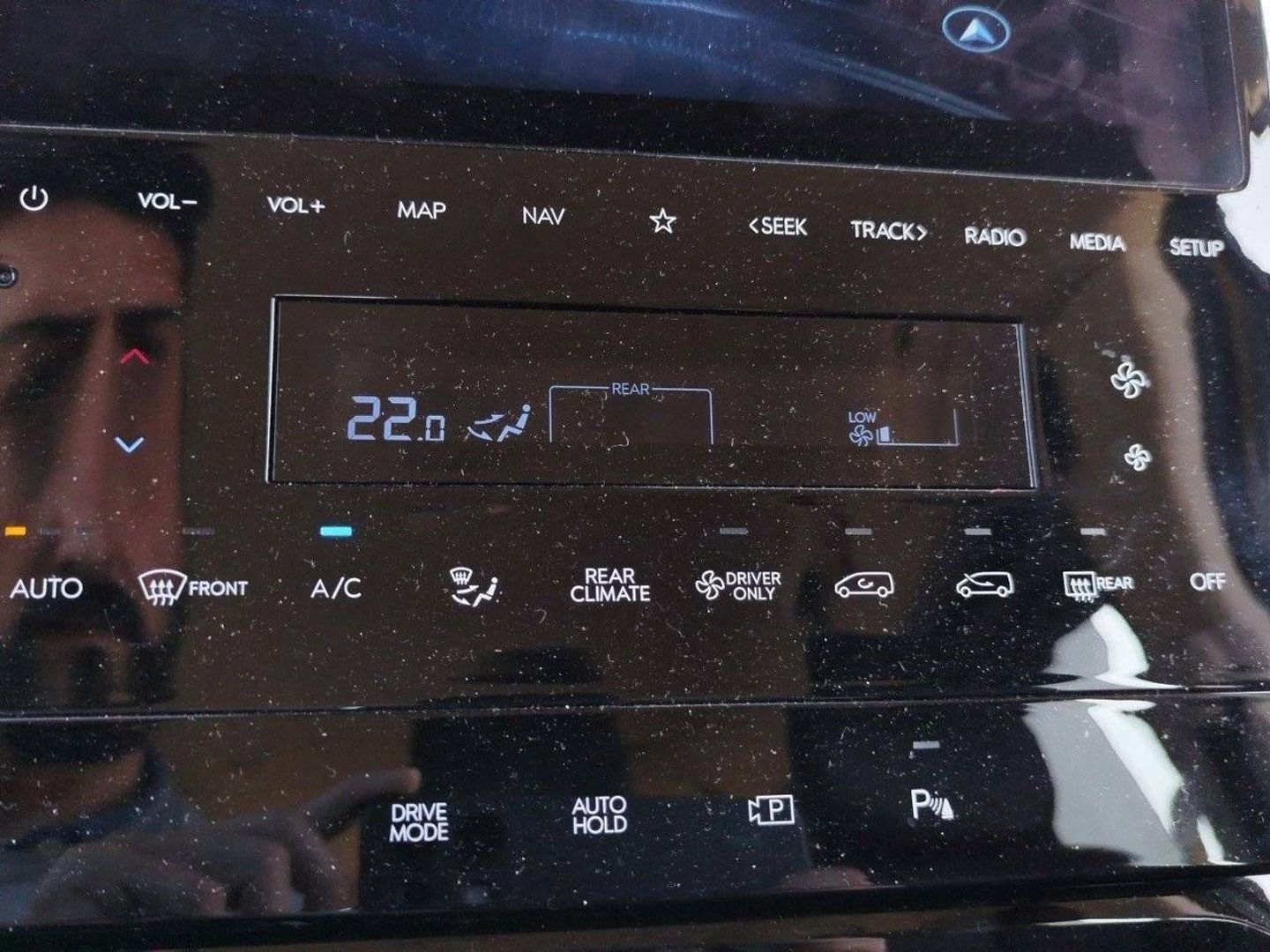 Hyundai Staria 1.6 HEV Tecno 9S 6AT 167 kW (225 CV) Gris Minivan