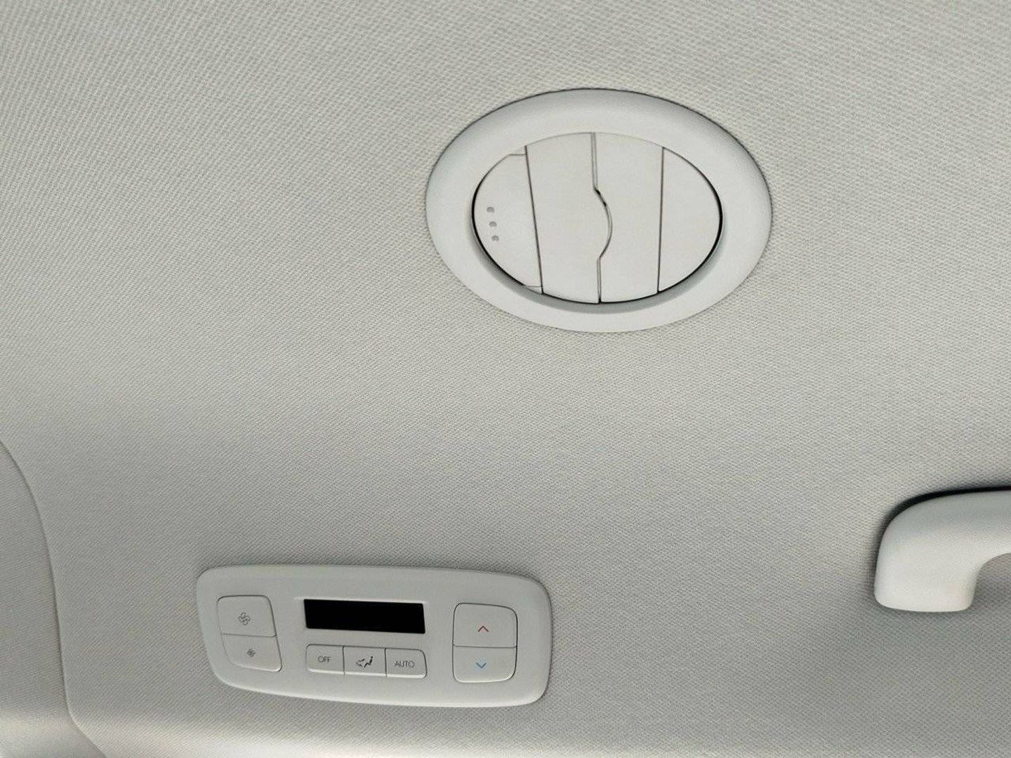 Hyundai Staria 1.6 HEV Tecno 9S 6AT 167 kW (225 CV) Gris Minivan
