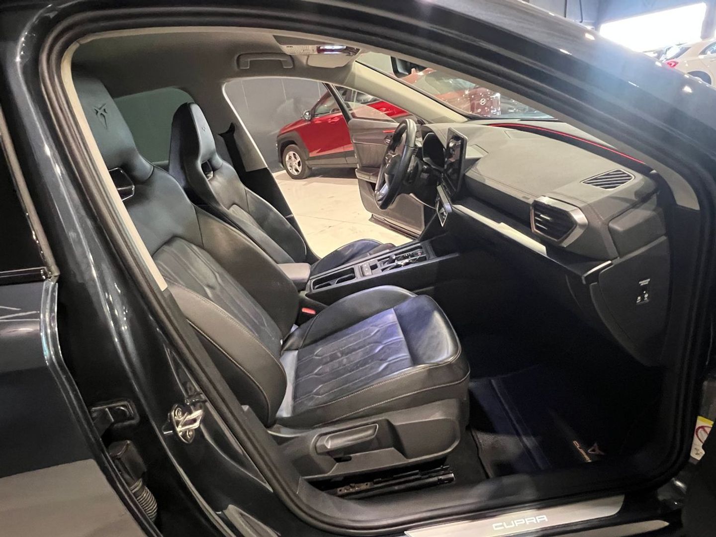 CUPRA Formentor 1.5 TSI DSG 110 kW (150 CV) Gris SUV