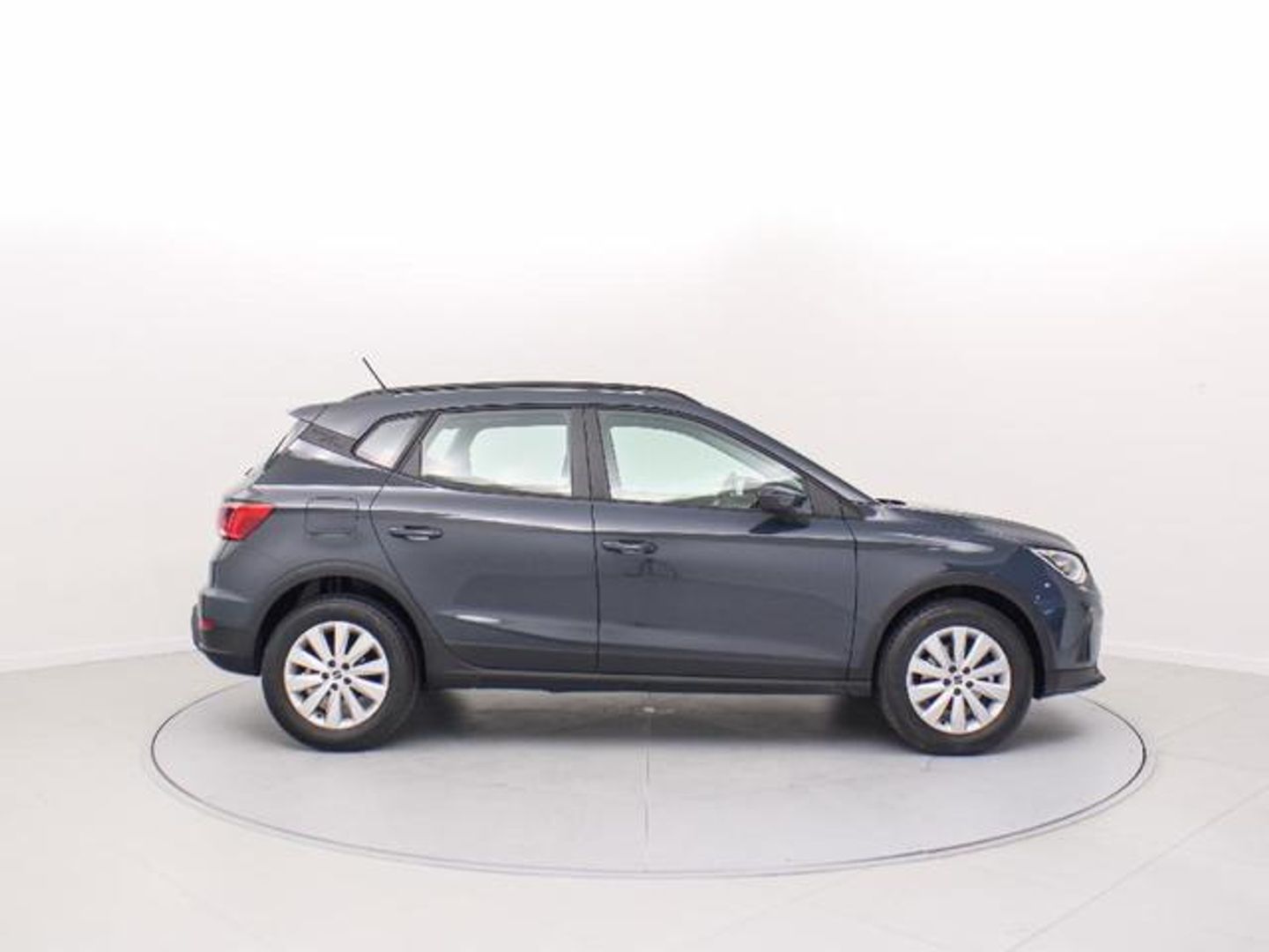 SEAT Arona 1.0 TSI Style XM 85 kW (115 CV) Rojo All Terrain / Pick-up