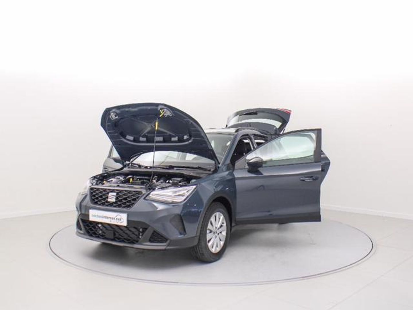 SEAT Arona 1.0 TSI Style XM 85 kW (115 CV) Rojo All Terrain / Pick-up