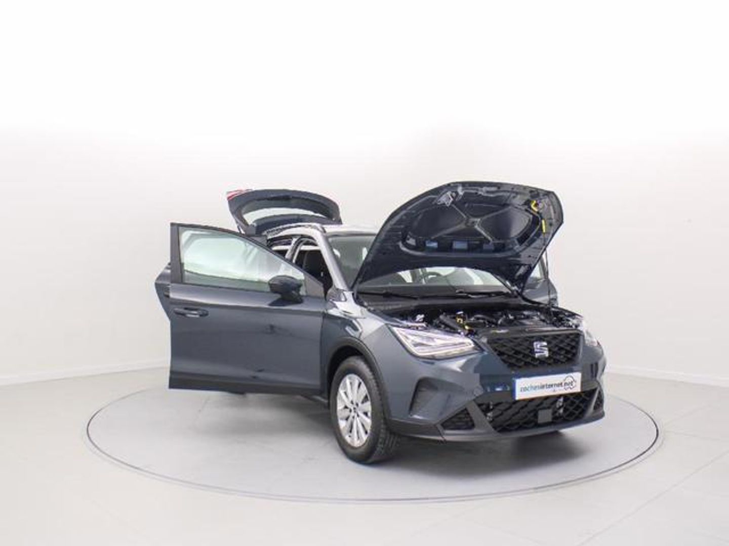 SEAT Arona 1.0 TSI Style XM 85 kW (115 CV) Rojo All Terrain / Pick-up
