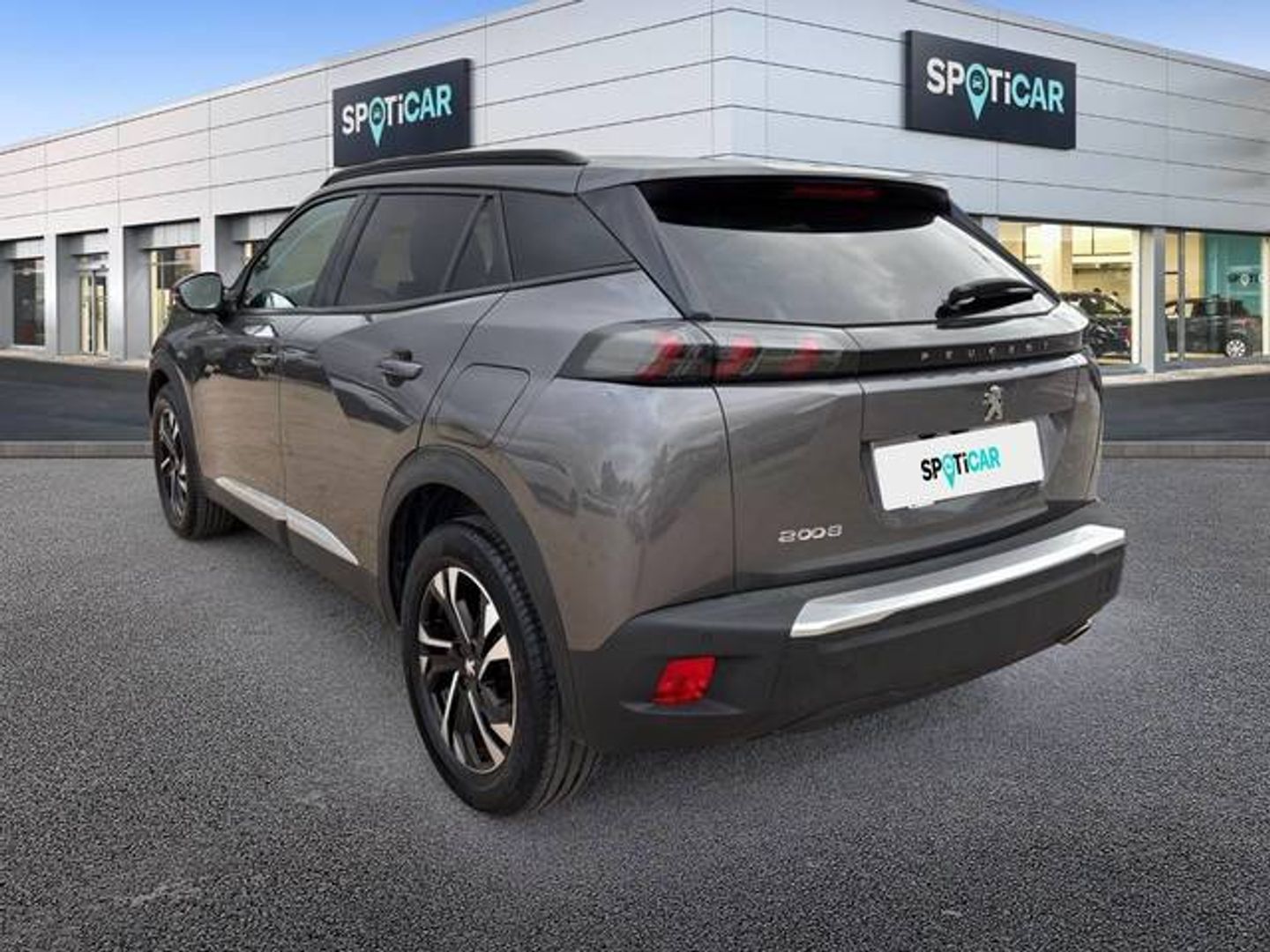 Peugeot 2008 BlueHDi 110 Allure Pack 81 kW (110 CV) Gris SUV