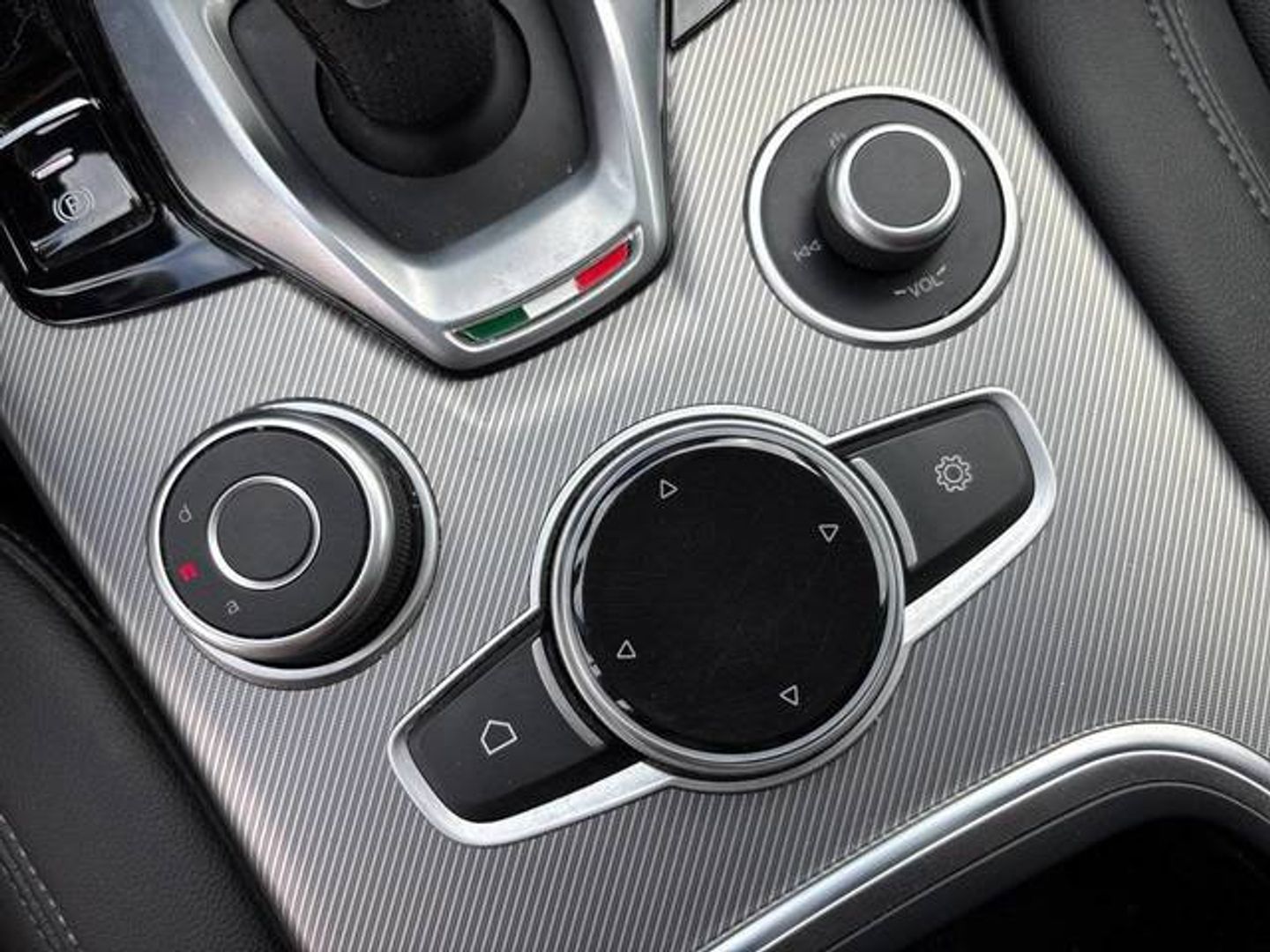 Alfa Romeo Stelvio 2.2 Diésel Sprint+ Q4 140 kW (190 CV) Blanco SUV