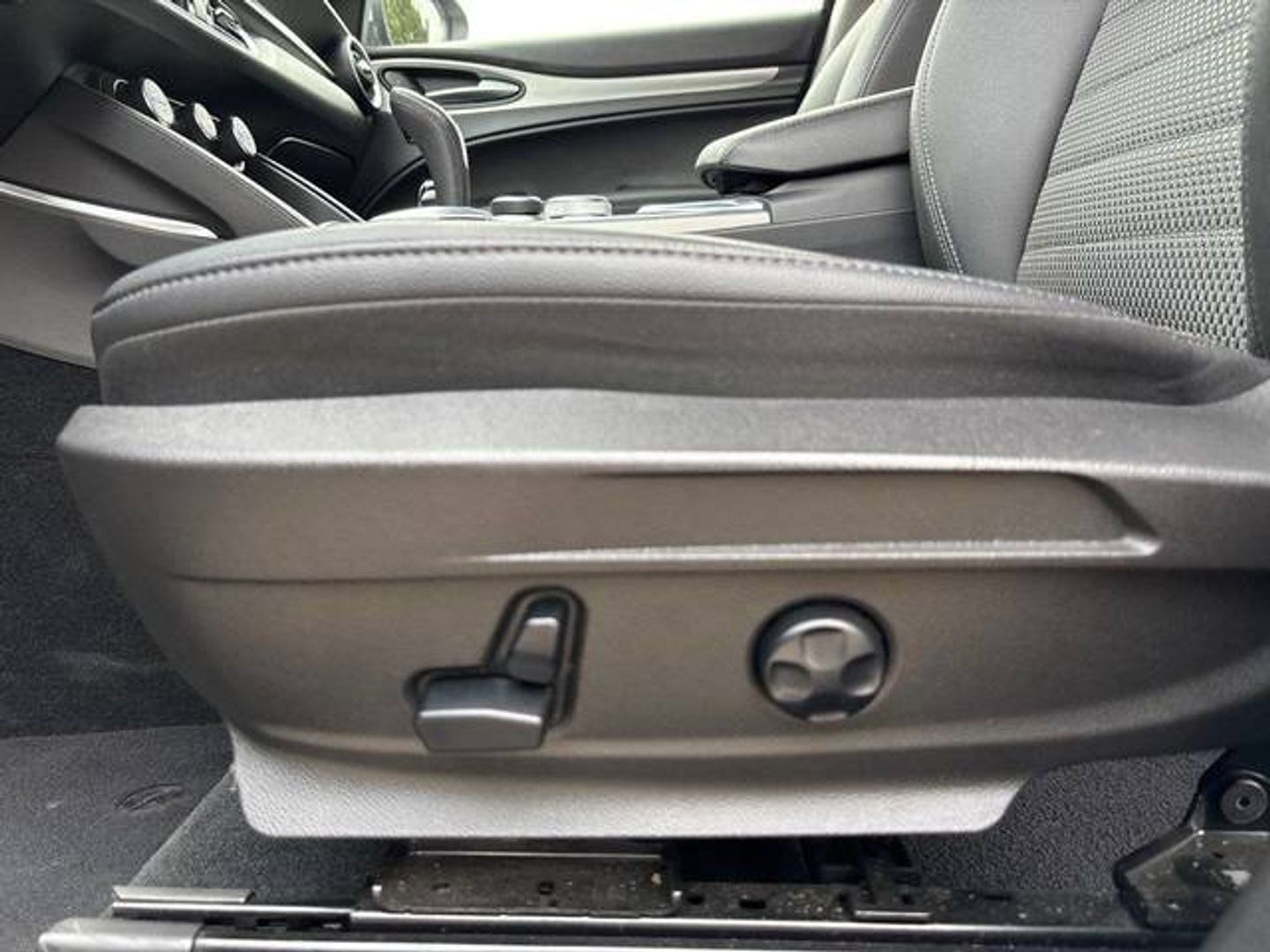 Alfa Romeo Stelvio 2.2 Diésel Sprint+ Q4 140 kW (190 CV) Blanco SUV