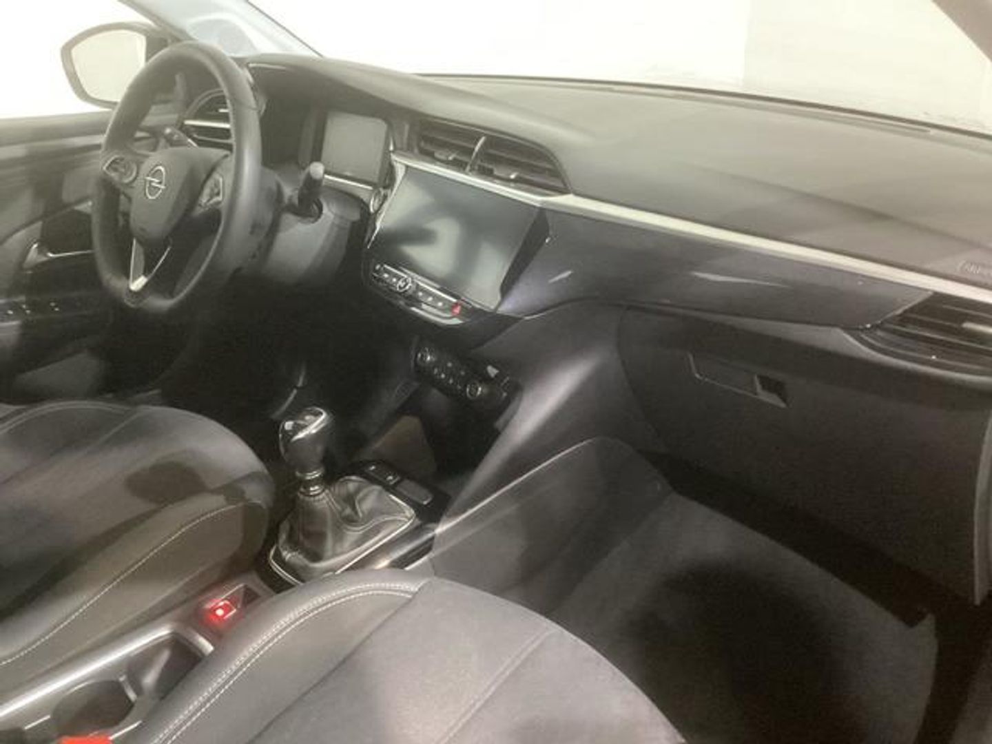 Opel Corsa 1.2 Turbo XHL Elegance 74 kW (100 CV) Rojo Compact