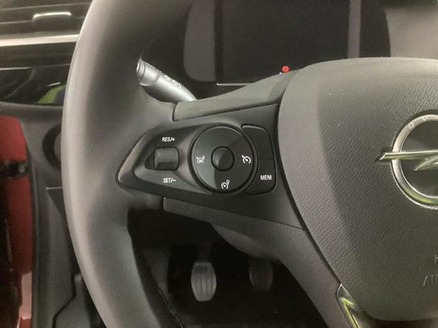 Opel Corsa 1.2 Turbo XHL Elegance 74 kW (100 CV) Rojo Compact