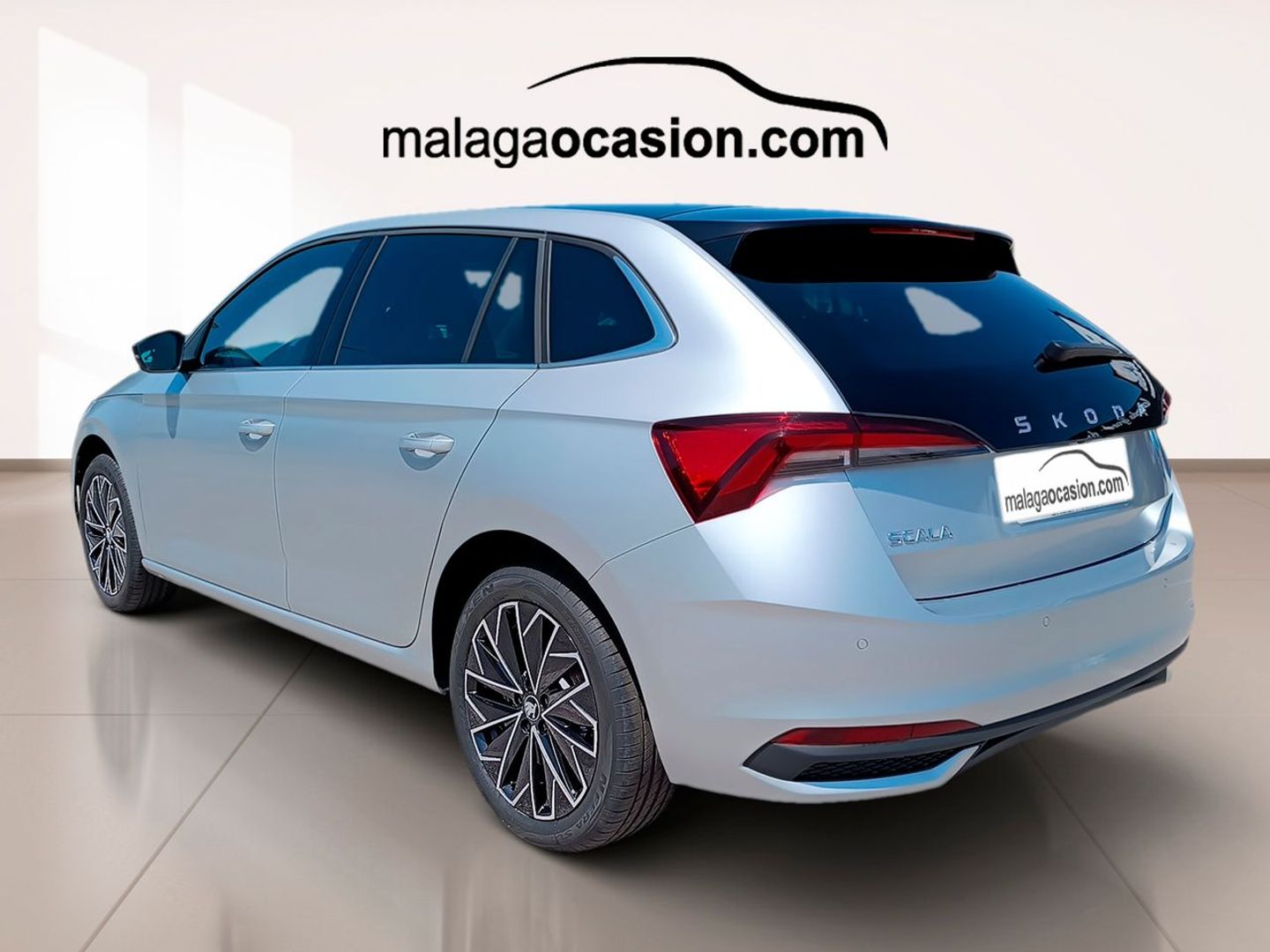 Skoda Scala Design 1.0 TSI DSG 85 kW (115 CV) Gris Plata Sedan