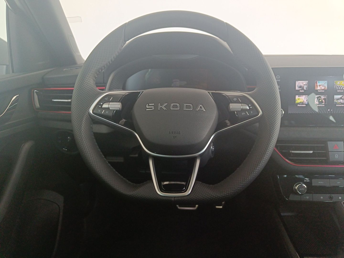 Skoda Scala Design 1.0 TSI DSG 85 kW (115 CV) Gris Plata Sedan