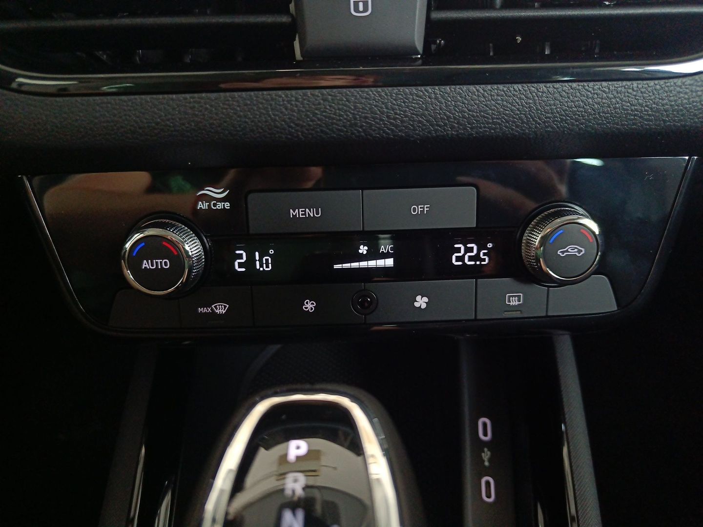 Skoda Kamiq 1.0 TSI Selection DSG 85 kW (115 CV) Gris Plata SUV