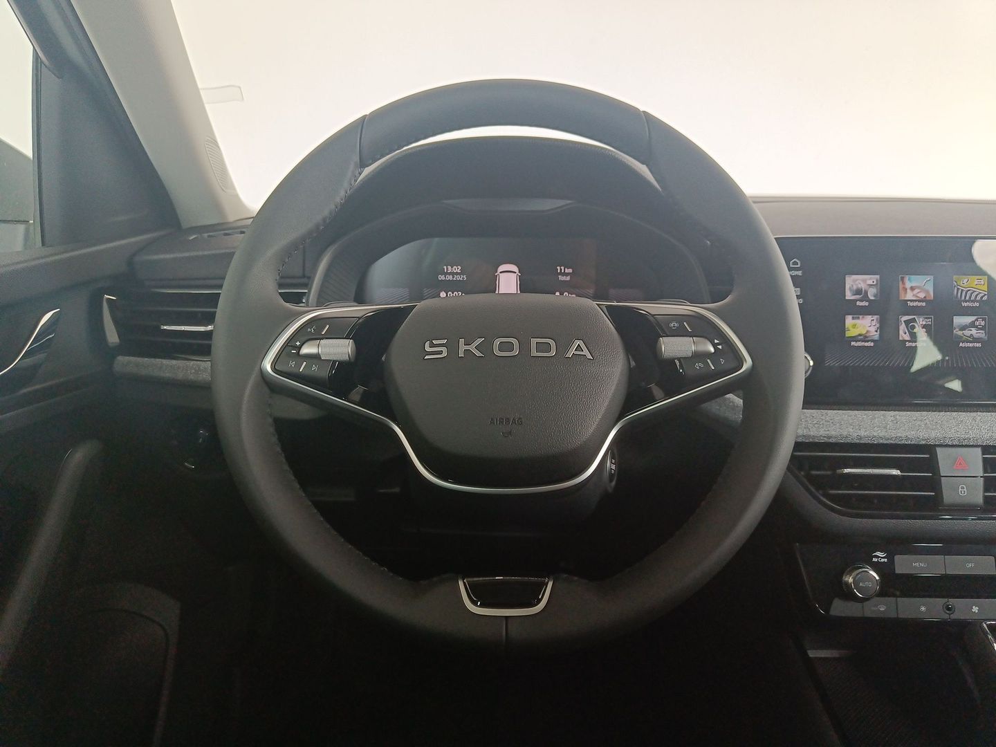 Skoda Kamiq 1.0 TSI Selection DSG 85 kW (115 CV) Gris Plata SUV