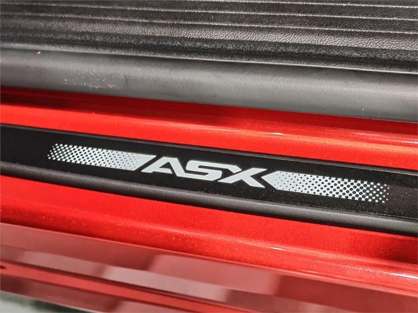 Mitsubishi ASX 130T MHEV Kaiteki 103 kW (140 CV) Rojo SUV